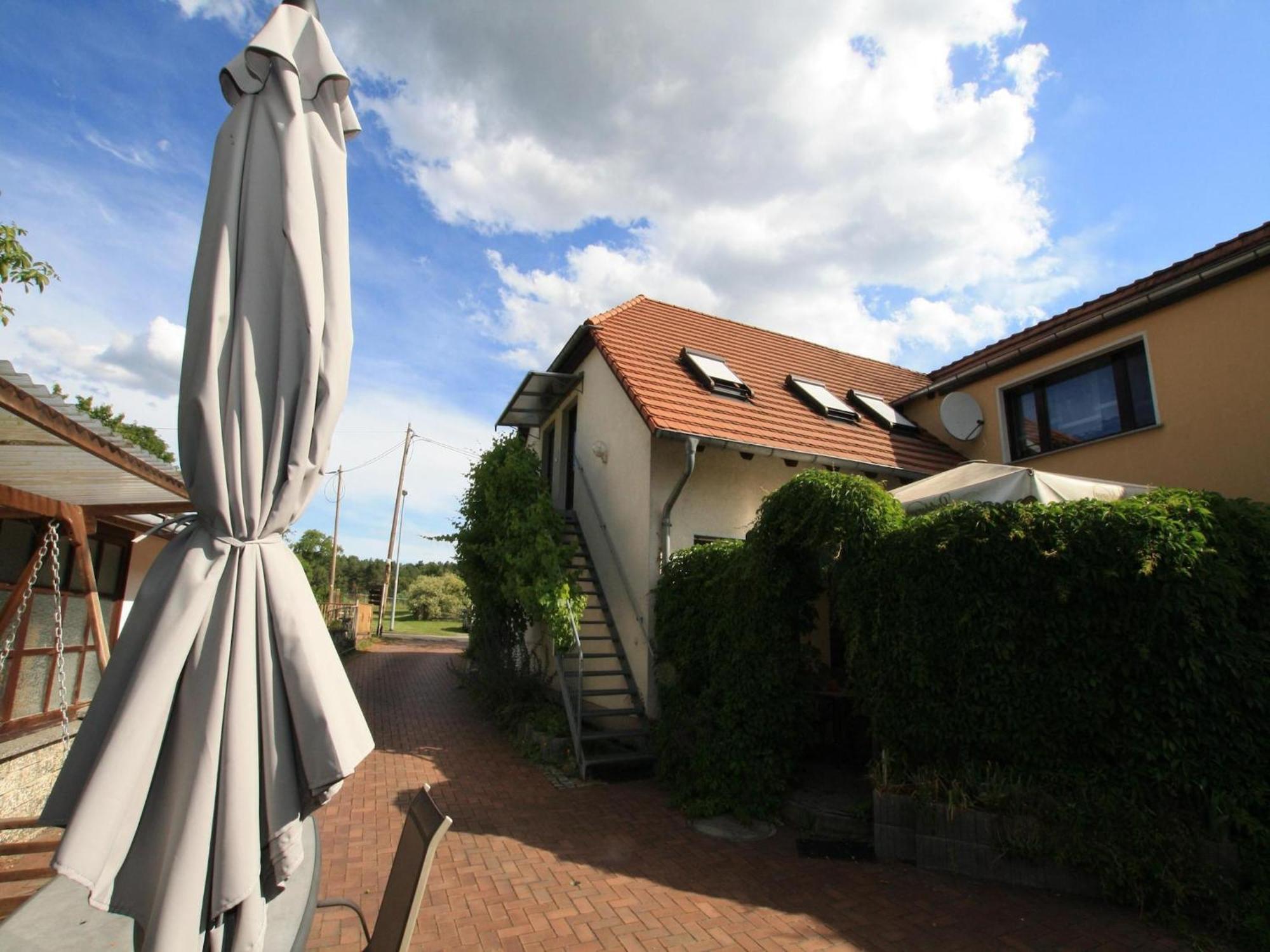 Apartment In Luckaitztal Gossda With Parking Space Exteriér fotografie